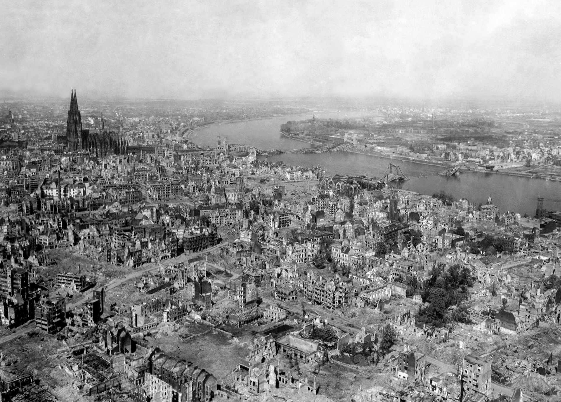 Koeln 1945 wikipedia